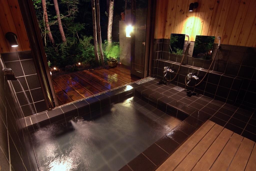 Pension Tomato Hakuba Exteriör bild
